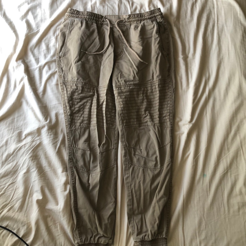 Men’s size medium joggers